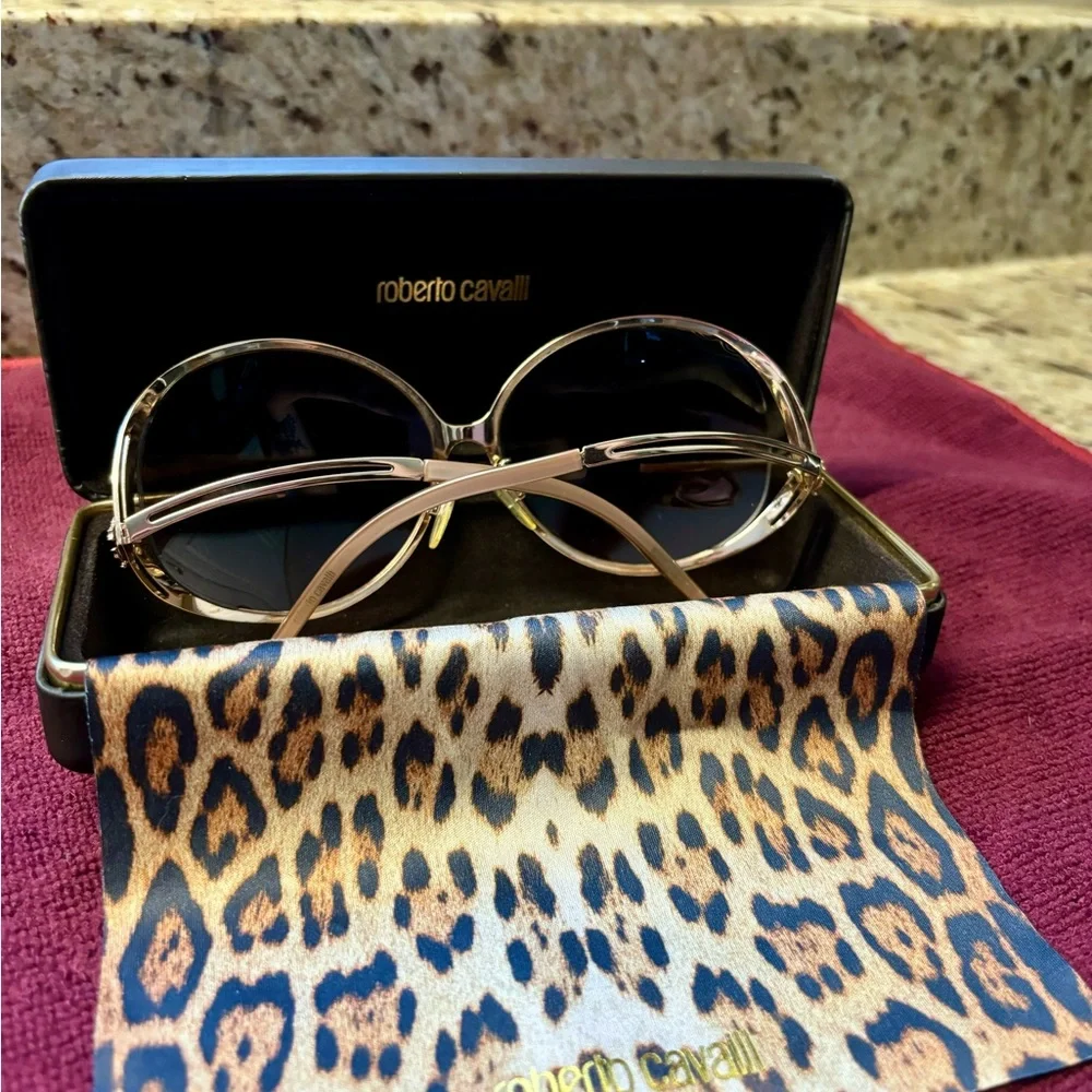 Roberto Cavalli Round Rose Gold Metal Sunglasses